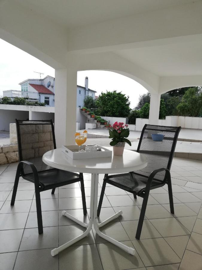 Apartmani Slavka Primošten Exterior foto