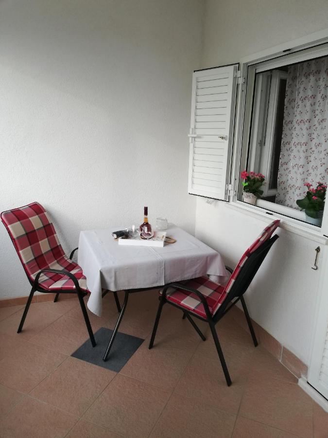 Apartmani Slavka Primošten Exterior foto