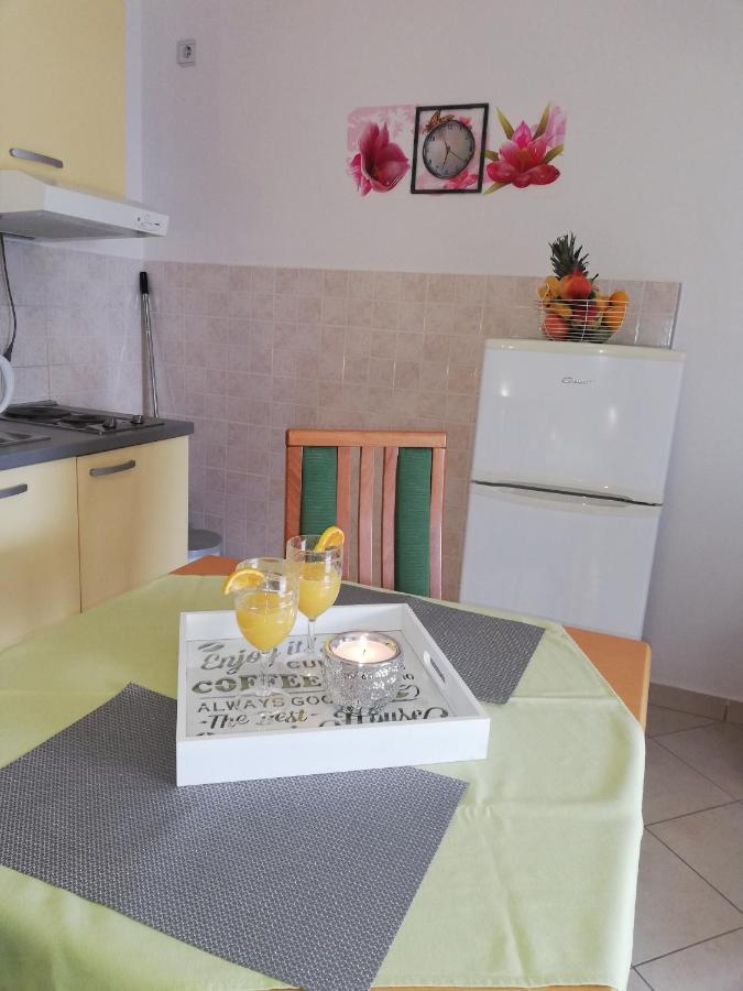 Apartmani Slavka Primošten Exterior foto