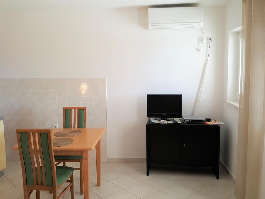 Apartmani Slavka Primošten Exterior foto