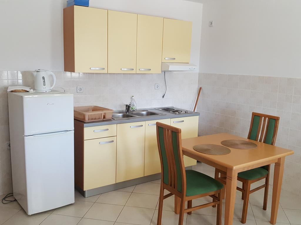 Apartmani Slavka Primošten Exterior foto