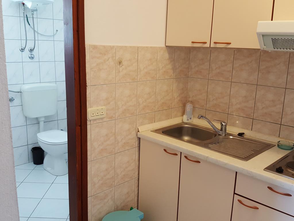Apartmani Slavka Primošten Exterior foto