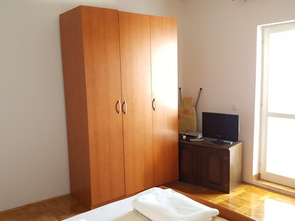 Apartmani Slavka Primošten Exterior foto
